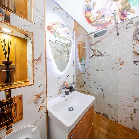 Apartment Luxbox Varna